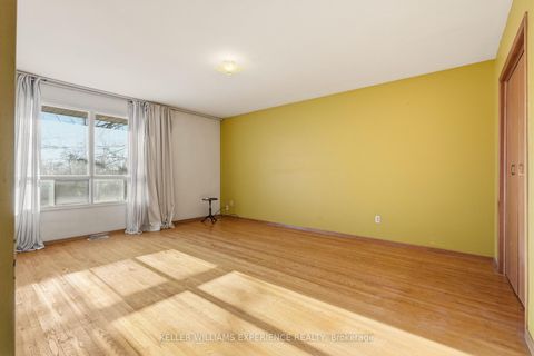 Photo 18 at 48 Cundles Road E, Cundles East, Barrie