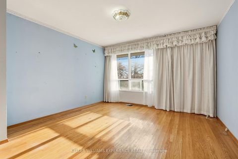 Photo 21 at 48 Cundles Road E, Cundles East, Barrie