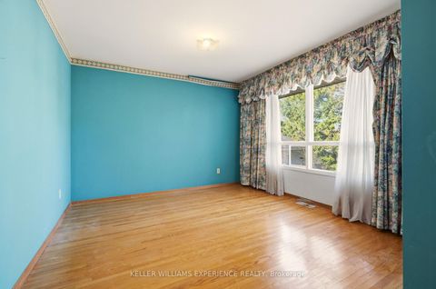 Photo 23 at 48 Cundles Road E, Cundles East, Barrie