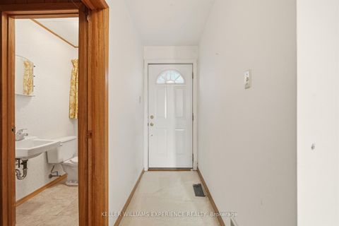 Photo 27 at 48 Cundles Road E, Cundles East, Barrie