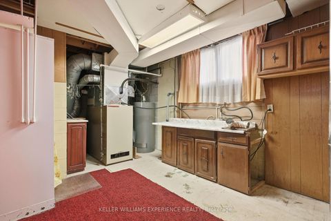 Photo 35 at 48 Cundles Road E, Cundles East, Barrie