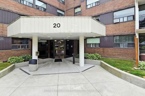 Photo 4 at 102 - 20 Sunrise Avenue, Victoria Village, Toronto
