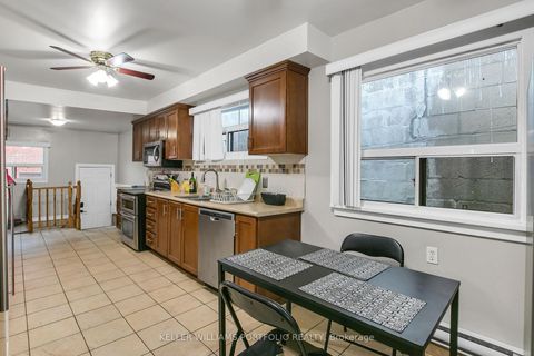 Photo 11 at 80 Long Branch Avenue, Long Branch, Toronto