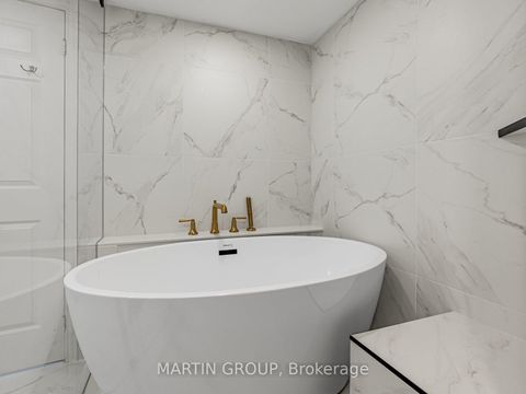 Photo 9 at 506 - 887 Bay Street, Bay Street Corridor, Toronto