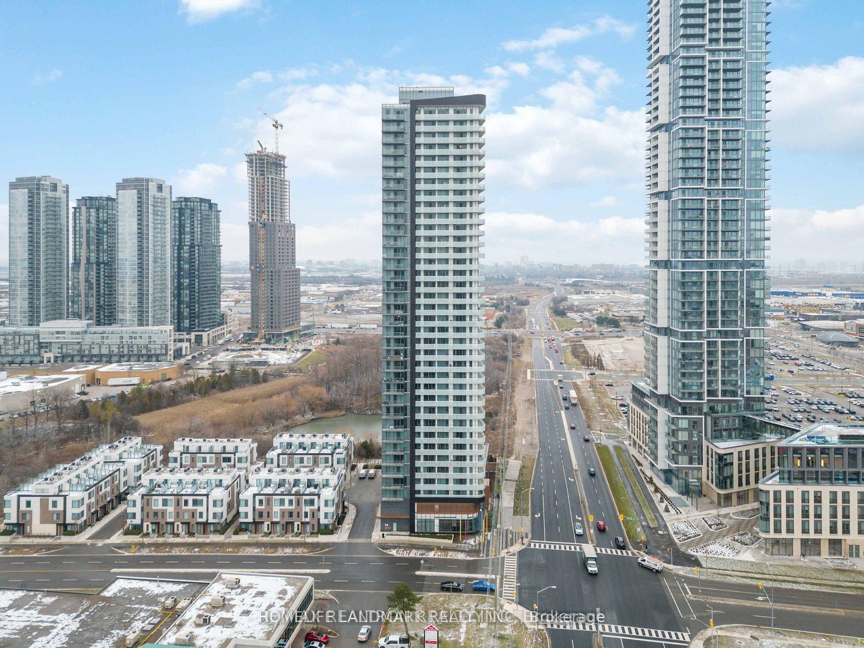 311 - 7895 Jane Street, Concord, Vaughan 