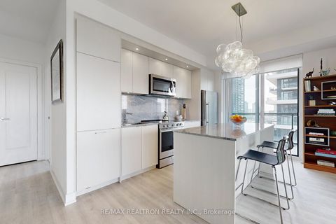 Photo 8 at 1432 - 20 Inn On The Park Drive, Don Mills, Toronto