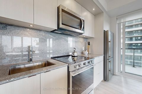 Photo 10 at 1432 - 20 Inn On The Park Drive, Don Mills, Toronto