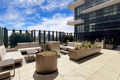 Photo 38 at 1432 - 20 Inn On The Park Drive, Don Mills, Toronto