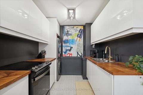 Photo 9 at 103 - 715 Don Mills Road, Flemingdon Park, Toronto