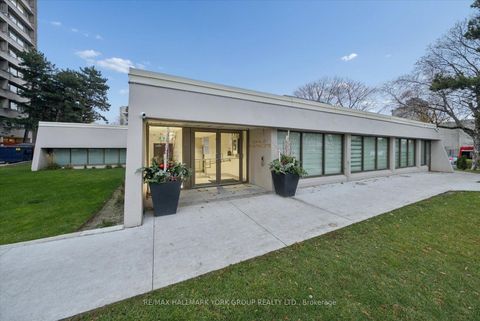 Photo 32 at 103 - 715 Don Mills Road, Flemingdon Park, Toronto