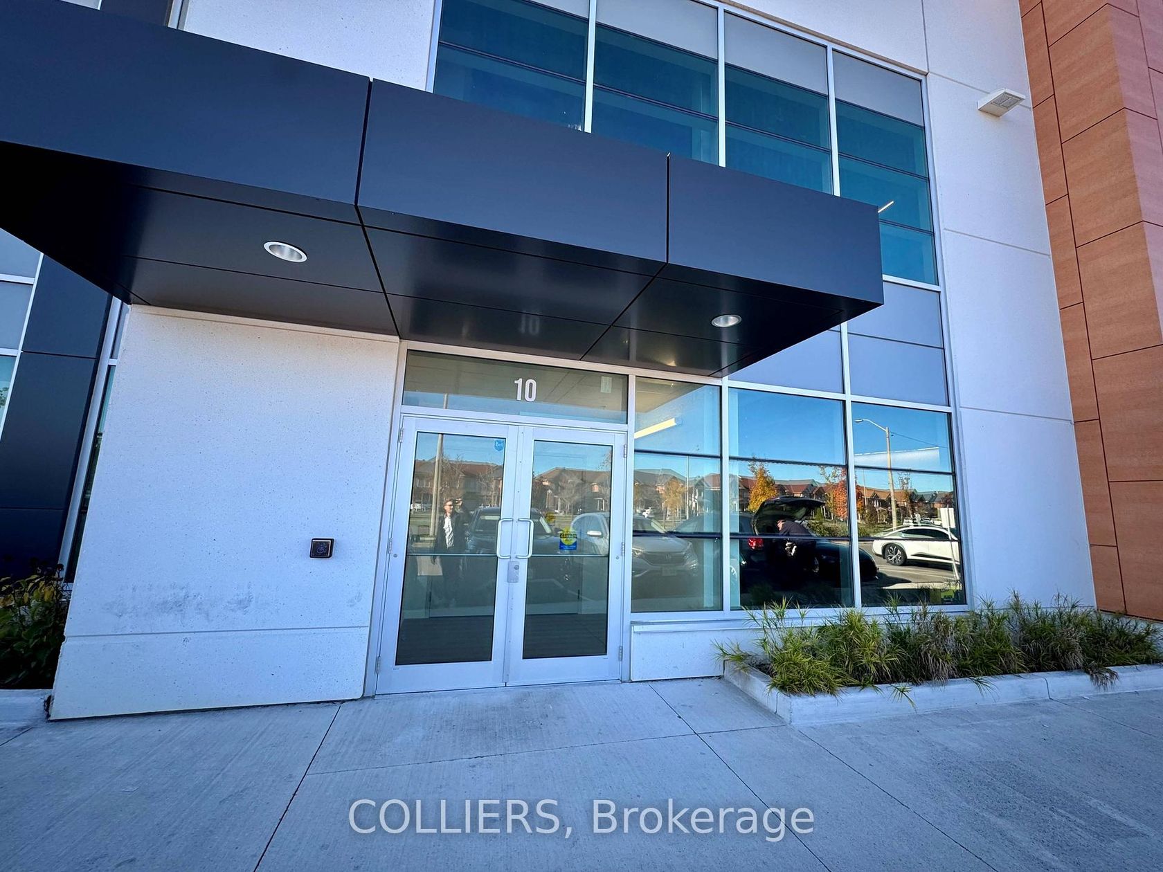 10 - 2450 Morningside Avenue, Rouge E11, Toronto photo 1