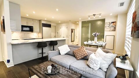 Photo 9 at 303 - 68 Yorkville Avenue, Annex, Toronto