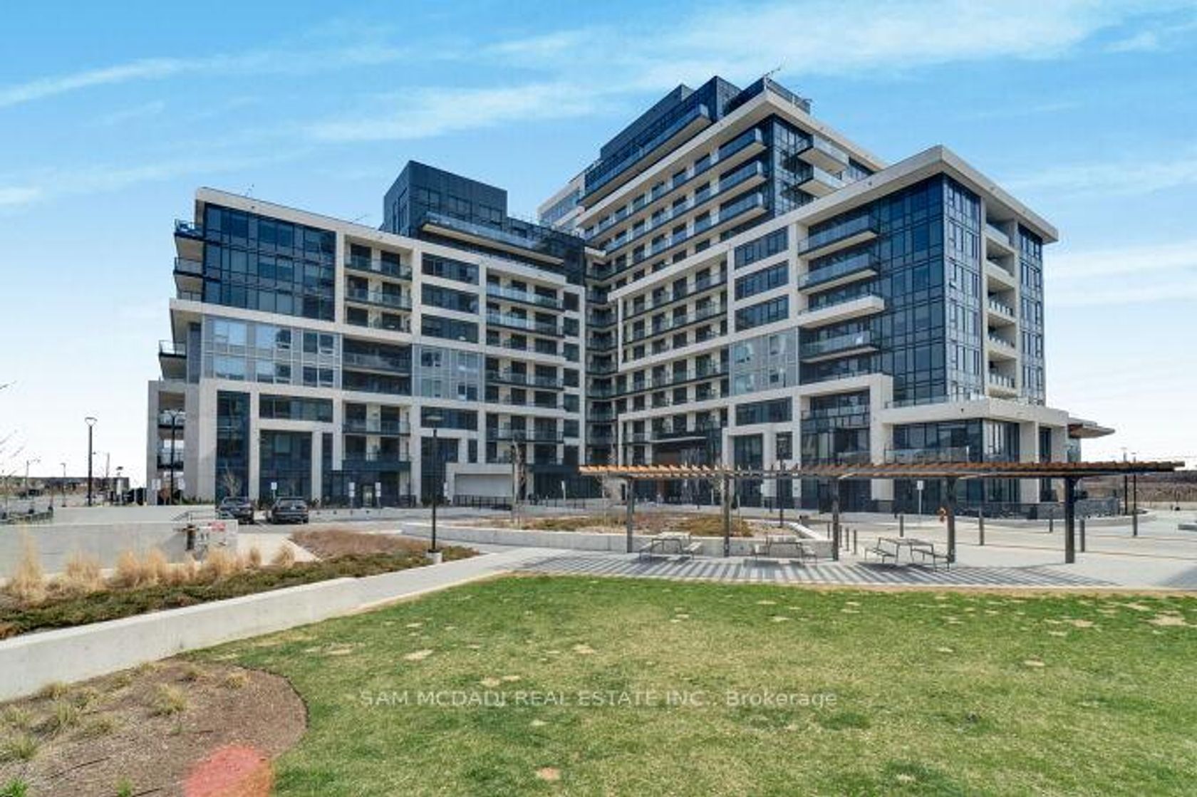 318 - 3200 William Coltson Avenue, JM Joshua Meadows, Oakville 