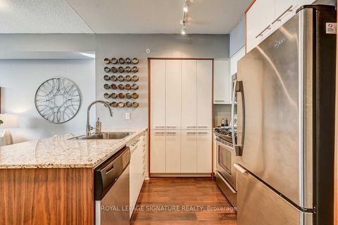 Photo 11 at 2405 - 5 Valhalla Inn Road, City Centre West, Toronto