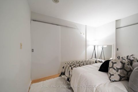 Photo 11 at 1105 - 75 Dalhousie Street, Yonge Corridor, Toronto