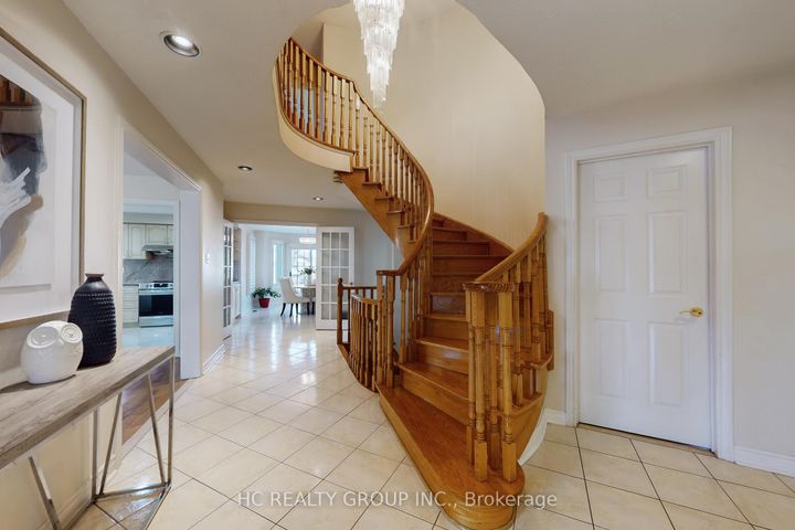 Photo 14 at 1 Atwood Court, Thornlea, Markham