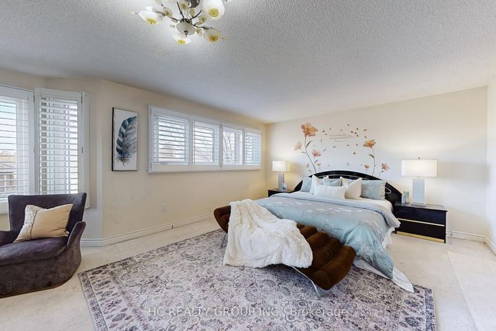 Photo 17 at 1 Atwood Court, Thornlea, Markham