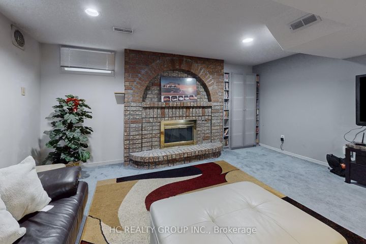 Photo 27 at 1 Atwood Court, Thornlea, Markham
