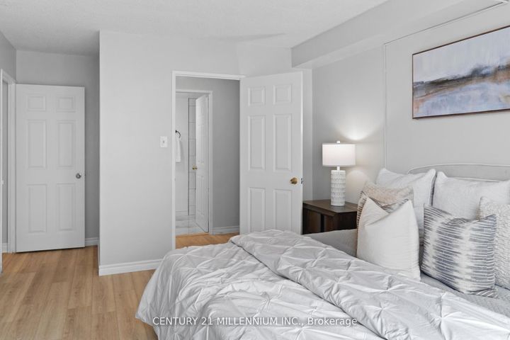 Photo 10 at 401 - 5 Lisa Street, Queen Street Corridor, Brampton