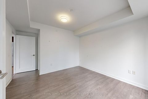 Photo 15 at 1403 - 10 York Street, Waterfront Communities C1, Toronto