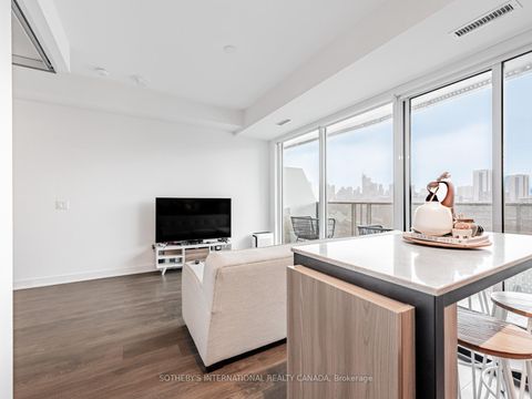 Photo 9 at 1018 - 60 Tannery Road, Waterfront Communities C8, Toronto