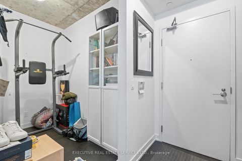 Photo 14 at 721 - 1030 King Street W, Niagara, Toronto