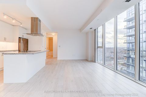 Photo 7 at 1307 - 20 Gatineau Drive, Beverley Glen, Vaughan