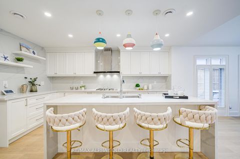 Photo 12 at 3 Silverwood Avenue, Forest Hill South, Toronto