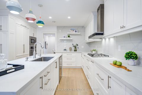 Photo 14 at 3 Silverwood Avenue, Forest Hill South, Toronto