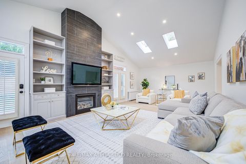 Photo 18 at 3 Silverwood Avenue, Forest Hill South, Toronto