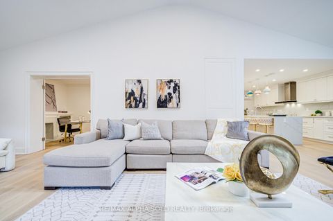 Photo 19 at 3 Silverwood Avenue, Forest Hill South, Toronto