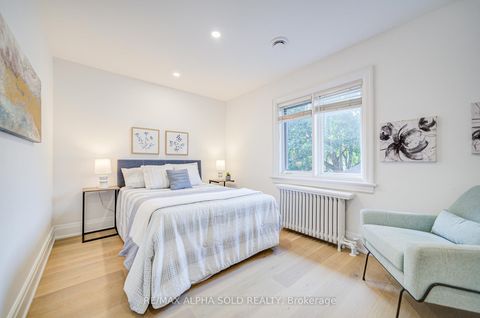 Photo 27 at 3 Silverwood Avenue, Forest Hill South, Toronto