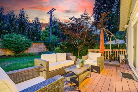 Photo 46 at 3 Silverwood Avenue, Forest Hill South, Toronto