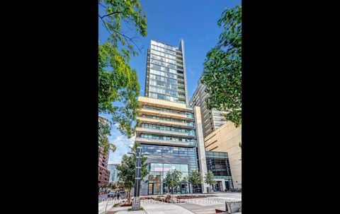 Photo 2 at 712E - 36 Lisgar Street, Little Portugal, Toronto