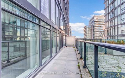 Photo 22 at 712E - 36 Lisgar Street, Little Portugal, Toronto