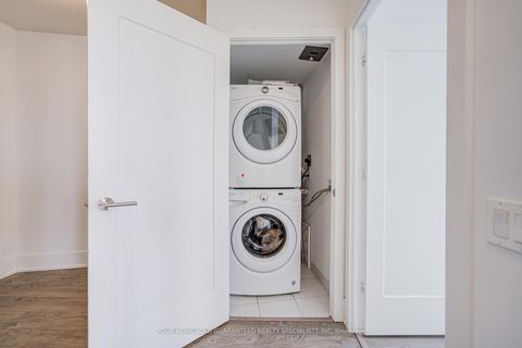 Photo 10 at 4705 - 10 York Street, Waterfront Communities C1, Toronto