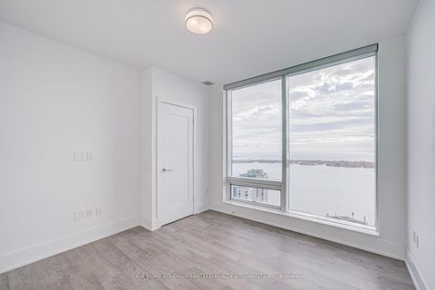 Photo 13 at 4705 - 10 York Street, Waterfront Communities C1, Toronto