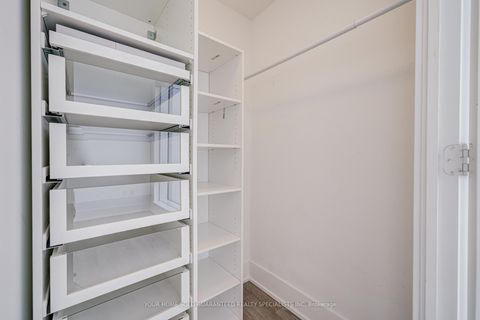 Photo 15 at 4705 - 10 York Street, Waterfront Communities C1, Toronto