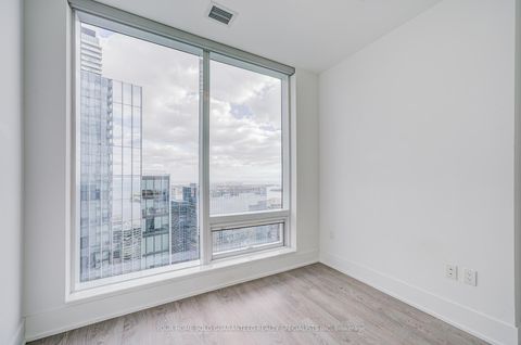 Photo 17 at 4705 - 10 York Street, Waterfront Communities C1, Toronto