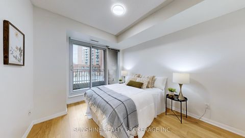 Photo 23 at 215 - 21 Grand Magazine Street W, Niagara, Toronto