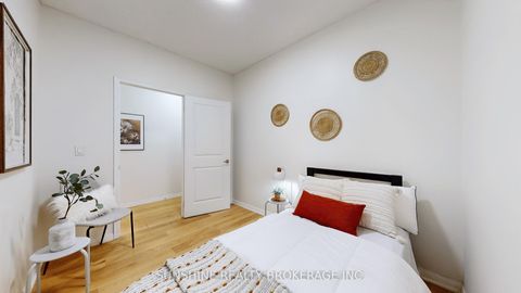 Photo 33 at 215 - 21 Grand Magazine Street W, Niagara, Toronto