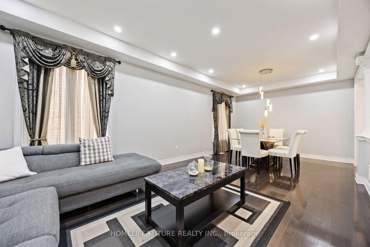 Photo 4 at 83 George Robinson Drive, Credit Valley, Brampton