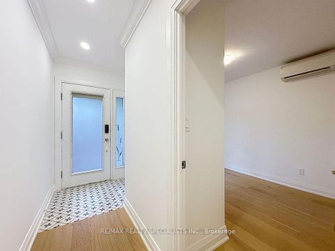 Photo 5 at 252 Earlscourt Avenue, Fairbank, Toronto