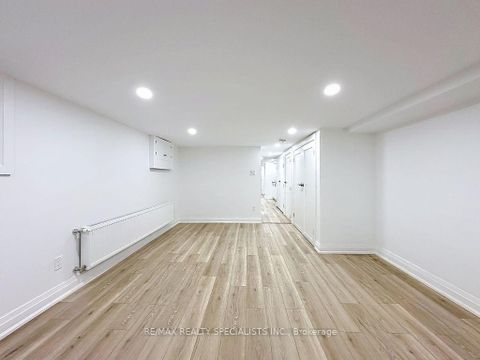 Photo 18 at 252 Earlscourt Avenue, Fairbank, Toronto