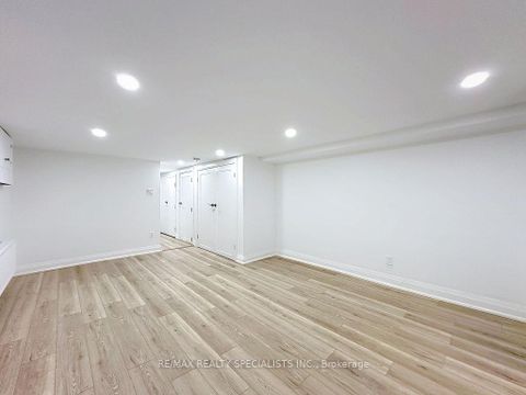 Photo 19 at 252 Earlscourt Avenue, Fairbank, Toronto