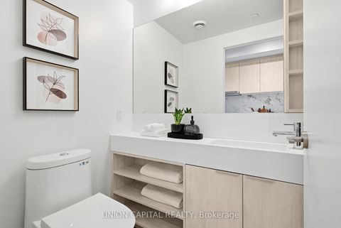 Photo 10 at 4308 - 8 Wellesley Street W, Bay Street Corridor, Toronto