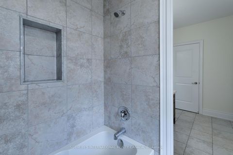 Photo 36 at 381 Poetry Drive, Vellore Village, Vaughan