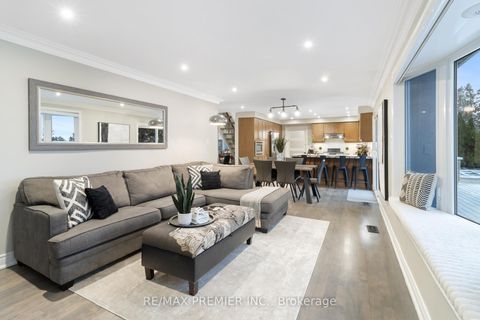 Photo 7 at 60 Nobleview Drive, Nobleton, King