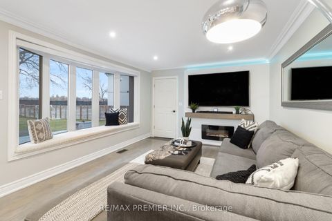 Photo 8 at 60 Nobleview Drive, Nobleton, King