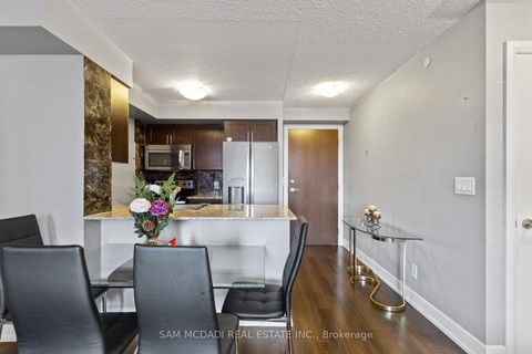 Photo 5 at 630 - 2 Eva Road, Etobicoke West Mall, Toronto